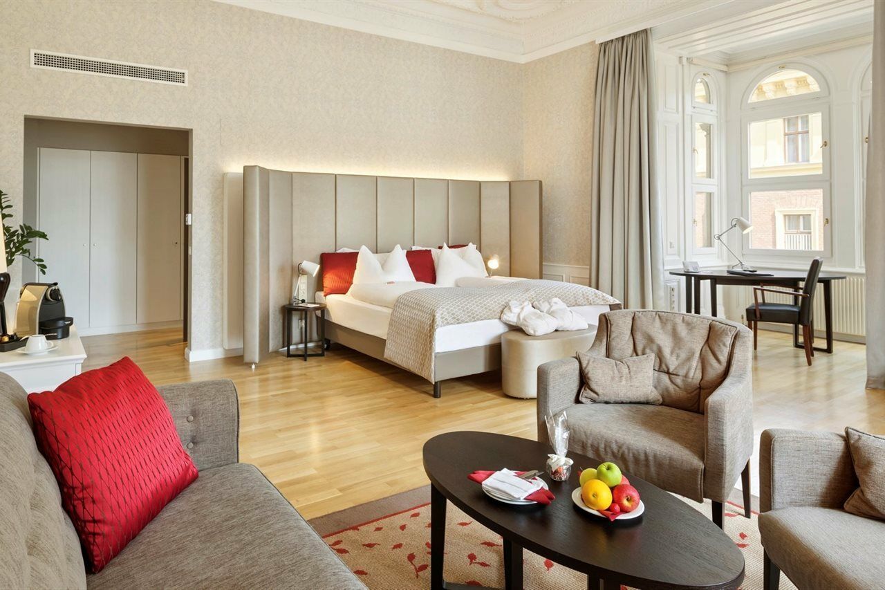 Hotel Austria Trend Rathauspark 4*